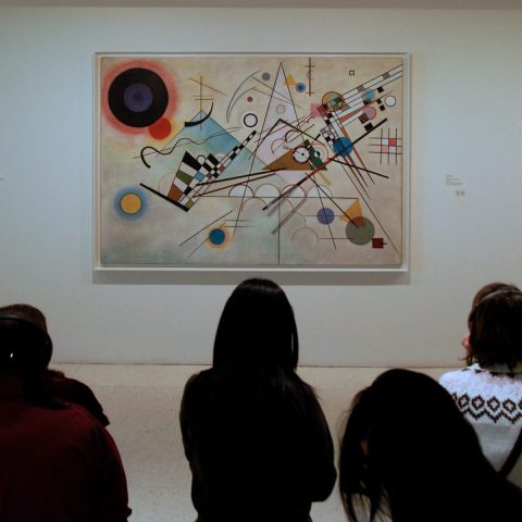 Die berühmte und wegweisende "Komposition 8" (Kandinsky, Juli 1923, Solomon R. Guggenheim Museum, New York)