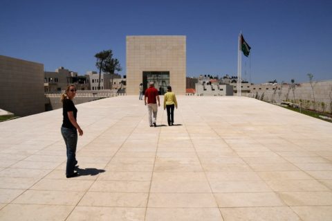 Grabmal: Die letzte Ruhestätte von Jassir Arafat nach seinem Tod 2004.